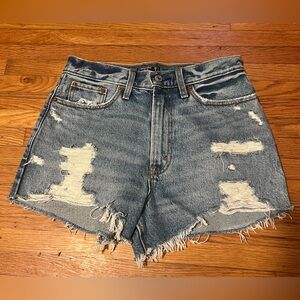 Abercrombie and Fitch Annie High Rise Jean Shorts Size 26 NWT